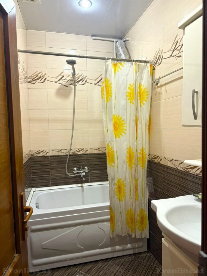 Satılır 4 otaqlı Mənzil Köhnə tikili 115 m² Nərimanov r. - şəkil 20