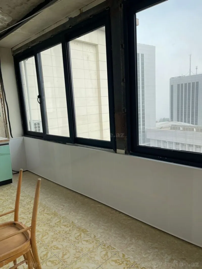 Kirayə verilir 2 otaqlı Mənzil Köhnə tikili 70 m² Səbail r. - şəkil 6