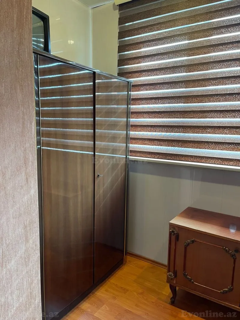 Kirayə verilir 2 otaqlı Mənzil Köhnə tikili 70 m² Səbail r. - şəkil 9