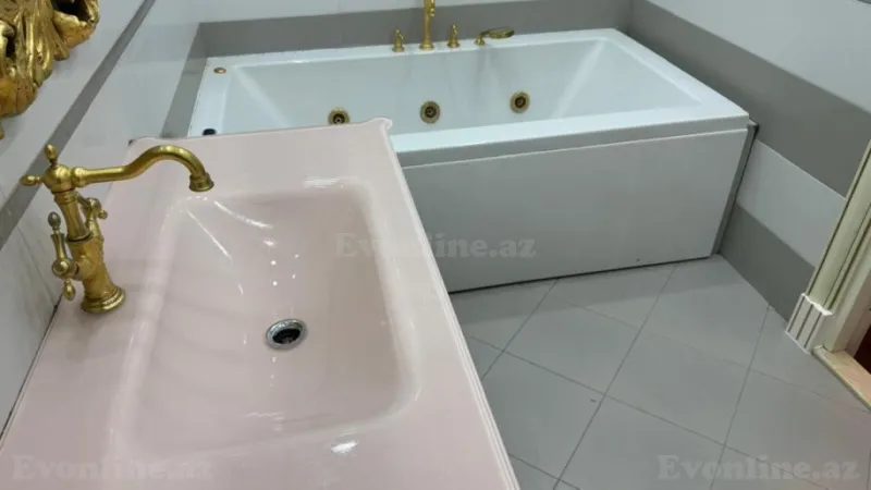 Satılır 4 otaqlı Mənzil Yeni tikili 200 m² Sahil m. - şəkil 6