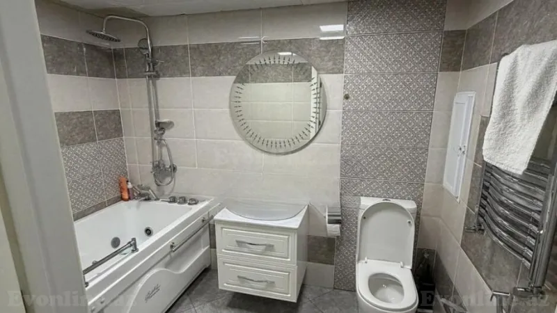 Satılır 2 otaqlı Mənzil Yeni tikili 60 m² İnşaatçılar m. - şəkil 10