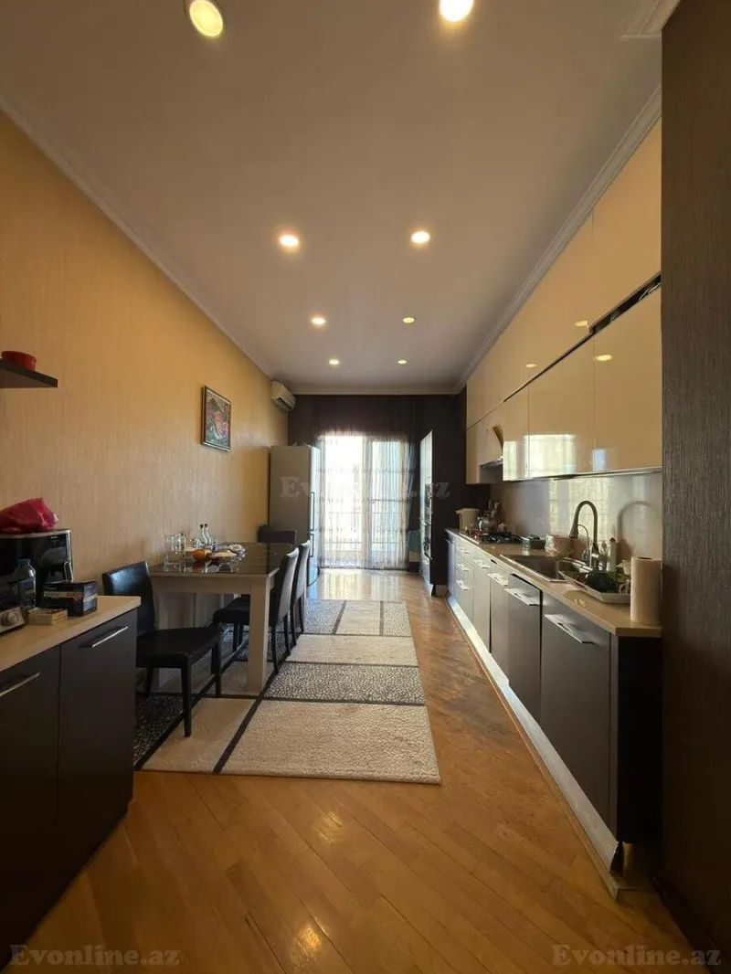 Satılır 4 otaqlı Mənzil Yeni tikili 220 m² Gənclik m. - şəkil 7