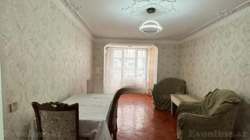 Satılır 2 otaqlı Mənzil Köhnə tikili 50 m² 8 Noyabr m. - şəkil 2