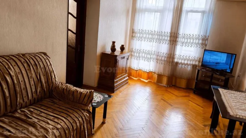 Kirayə verilir 2 otaqlı Mənzil Köhnə tikili 60 m² 28 May m. - şəkil 4