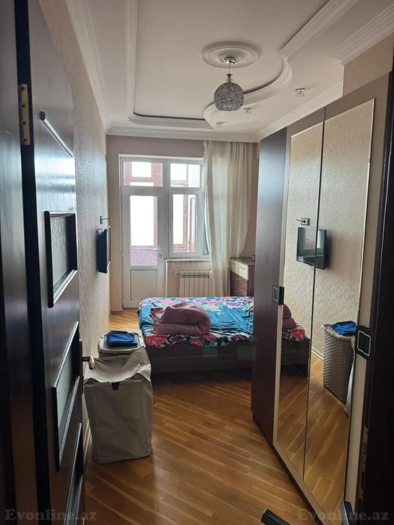 Satılır 2 otaqlı Mənzil Yeni tikili 59 m² 8 Noyabr m. - şəkil 4