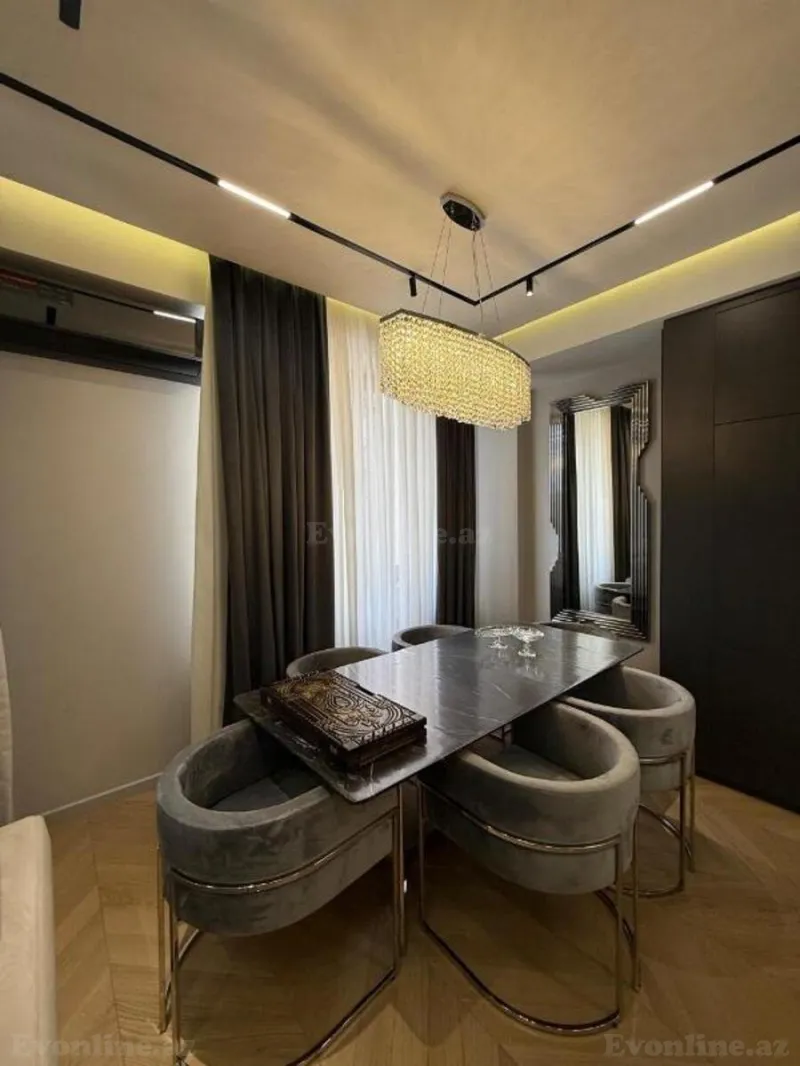 Satılır 3 otaqlı Mənzil Yeni tikili 135 m² Nərimanov r. - şəkil 4