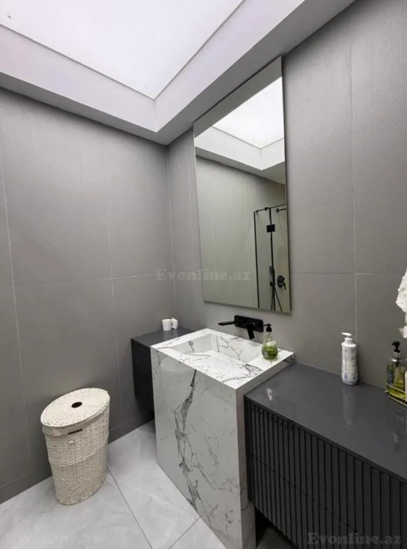 Satılır 3 otaqlı Mənzil Yeni tikili 135 m² Nərimanov r. - şəkil 11