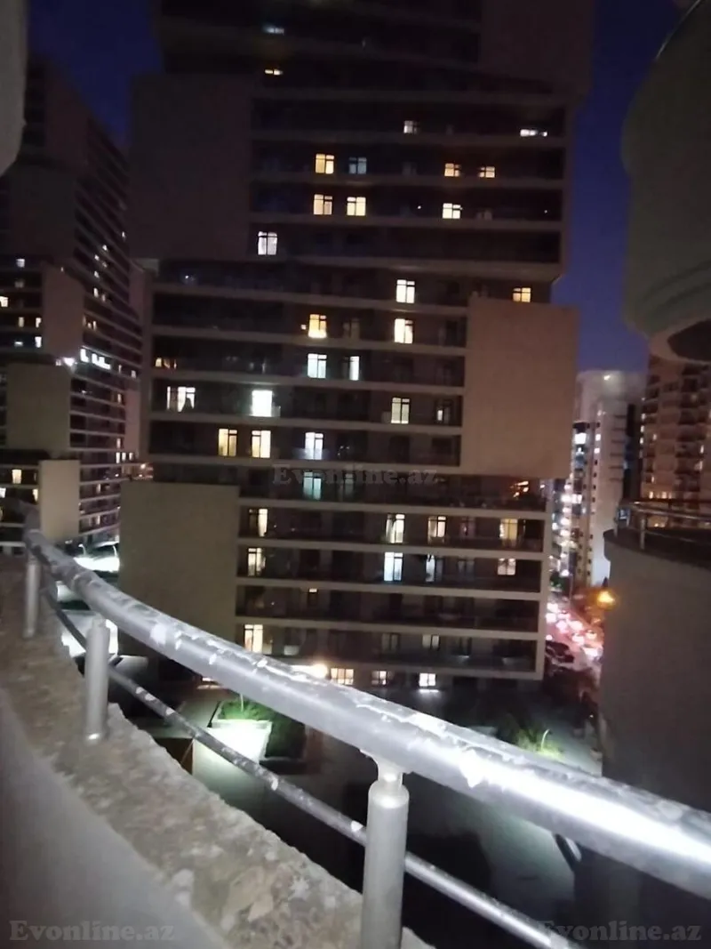 Kirayə verilir 3 otaqlı Mənzil Yeni tikili 190 m² Yasamal - şəkil 9