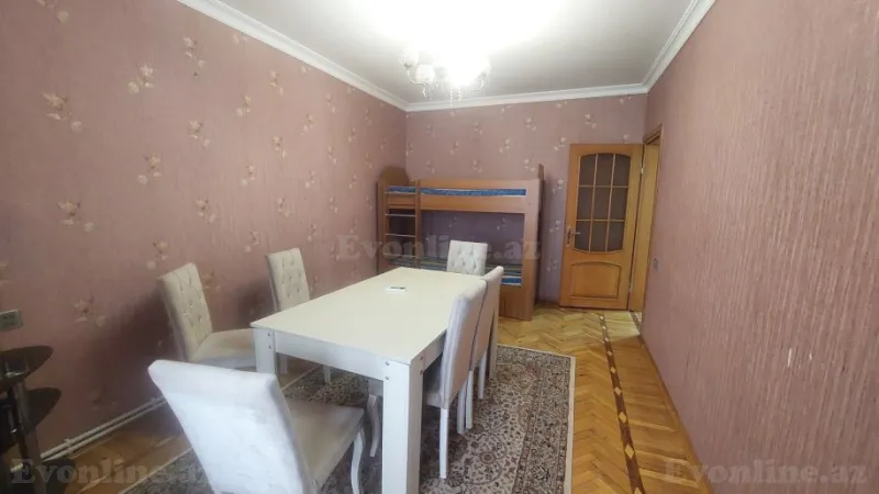 Satılır 4 otaqlı Mənzil Köhnə tikili 100 m² 8-ci kilometr - şəkil 2