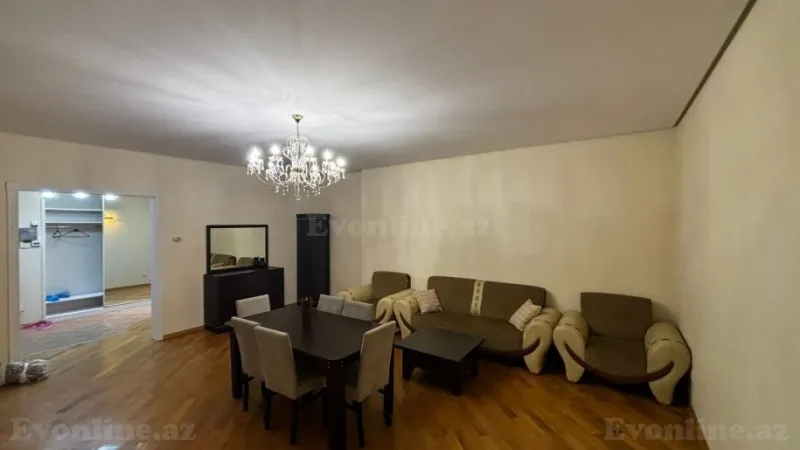 Kirayə verilir 7 otaqlı Mənzil Yeni tikili 350 m² İnşaatçılar m. - şəkil 7