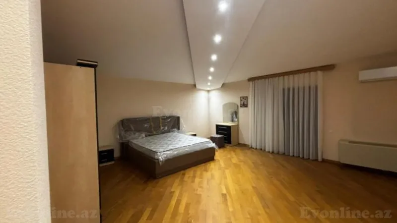 Kirayə verilir 7 otaqlı Mənzil Yeni tikili 350 m² İnşaatçılar m. - şəkil 22