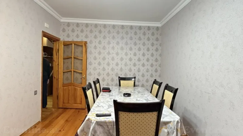 Satılır 3 otaqlı Mənzil Köhnə tikili 80 m² Sabunçu r. - şəkil 4