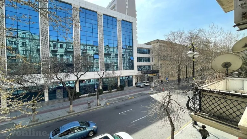 Kirayə verilir Ofis 150 m² Sahil m. - şəkil 15