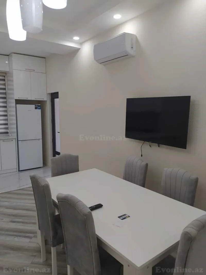 Kirayə verilir 2 otaqlı Mənzil Yeni tikili 65 m² 1-ci mikrorayon