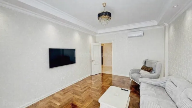 Kirayə verilir 2 otaqlı Mənzil Yeni tikili 98 m² Xətai r. - şəkil 10