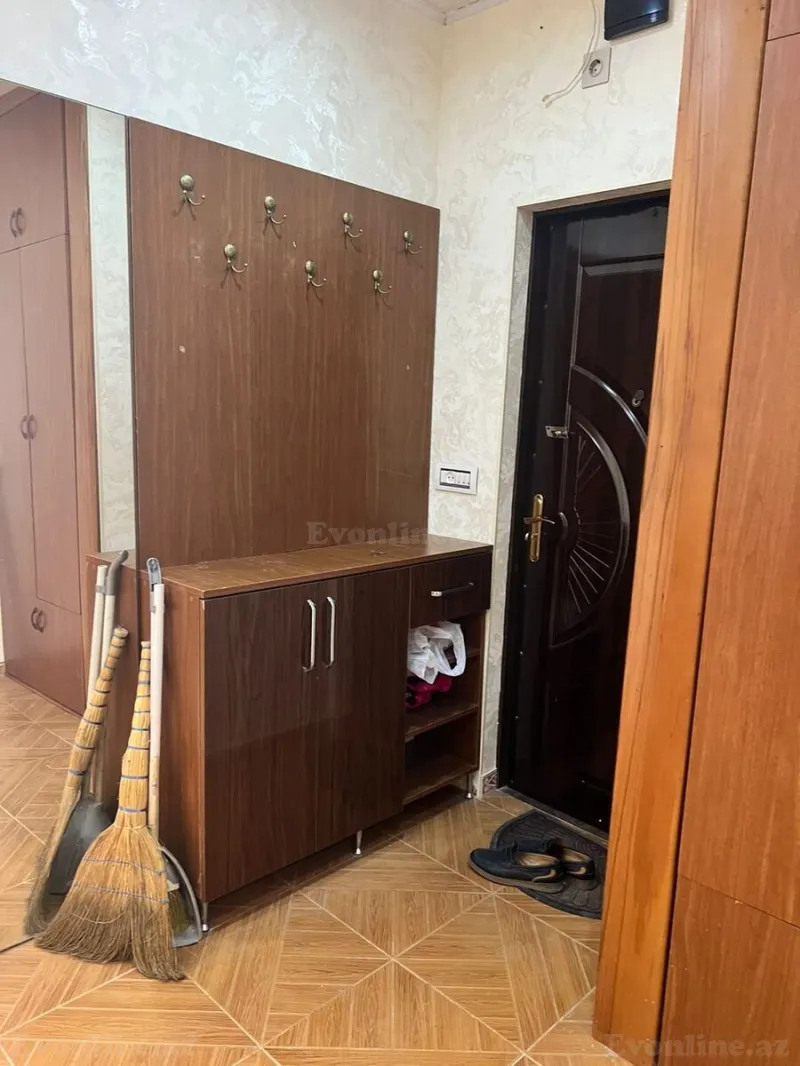 Kirayə verilir 3 otaqlı Mənzil Köhnə tikili 70 m² Memar Əcəmi m. - şəkil 6