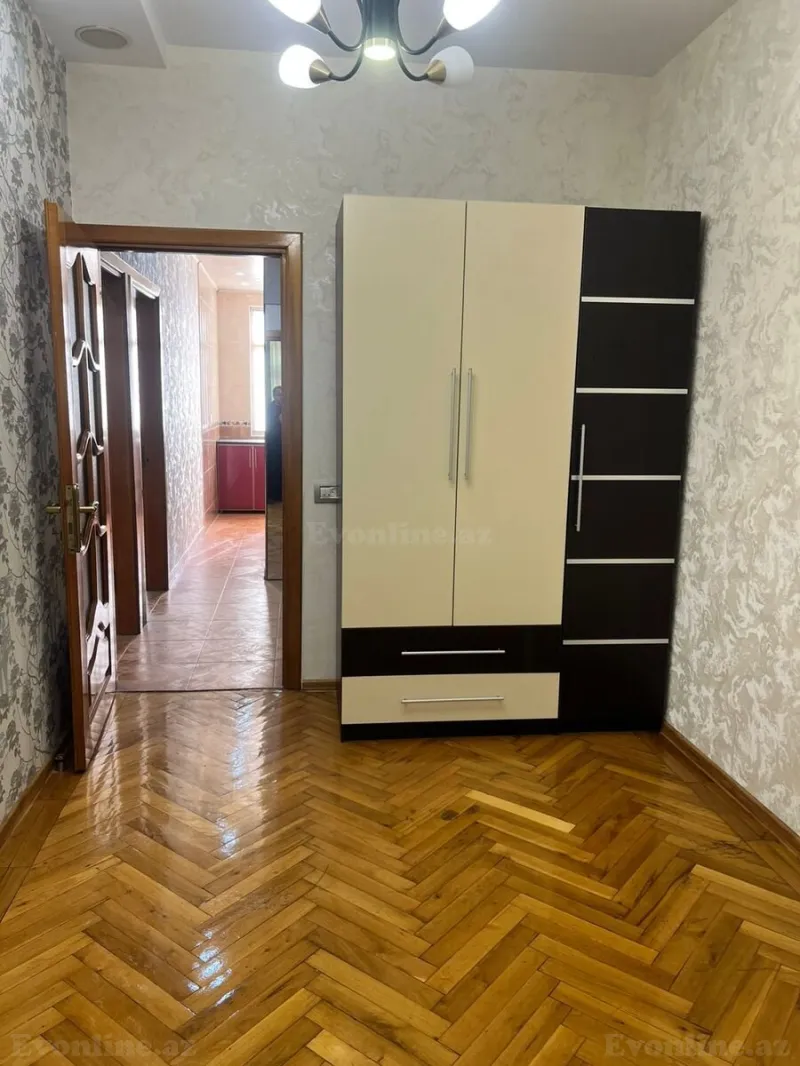 Kirayə verilir 3 otaqlı Mənzil Köhnə tikili 70 m² Memar Əcəmi m. - şəkil 11