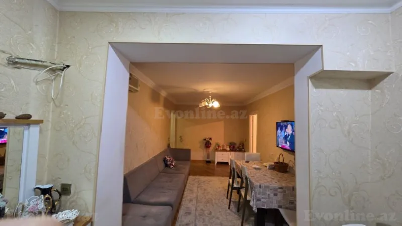 Satılır 2 otaqlı Mənzil Köhnə tikili 55 m² Gənclik m. - şəkil 3