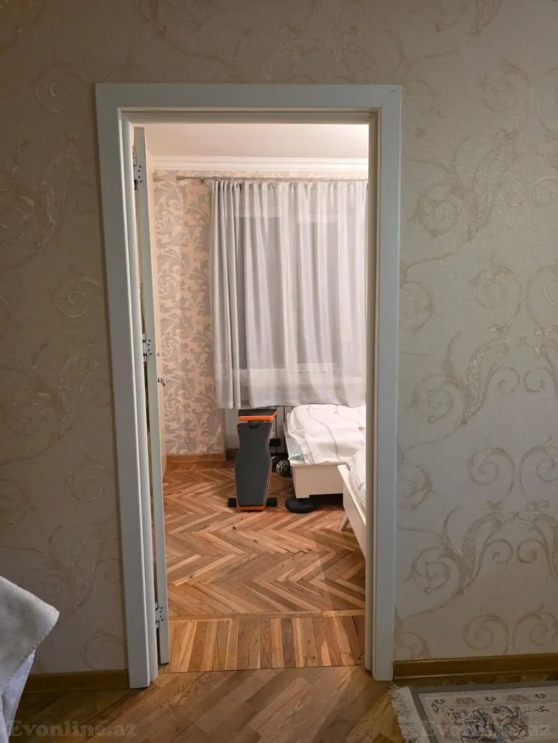 Satılır 2 otaqlı Mənzil Köhnə tikili 55 m² Gənclik m. - şəkil 7