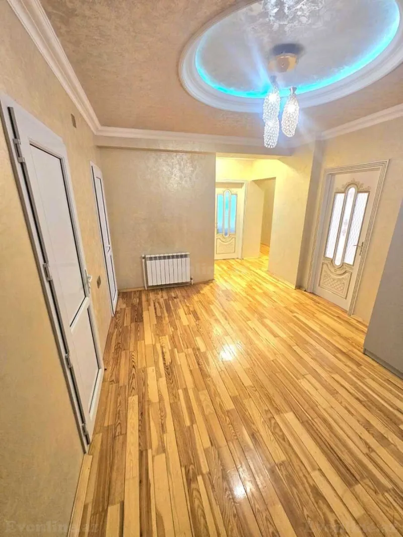 Satılır 3 otaqlı Mənzil Yeni tikili 120 m² Qara Qarayev m. - şəkil 5