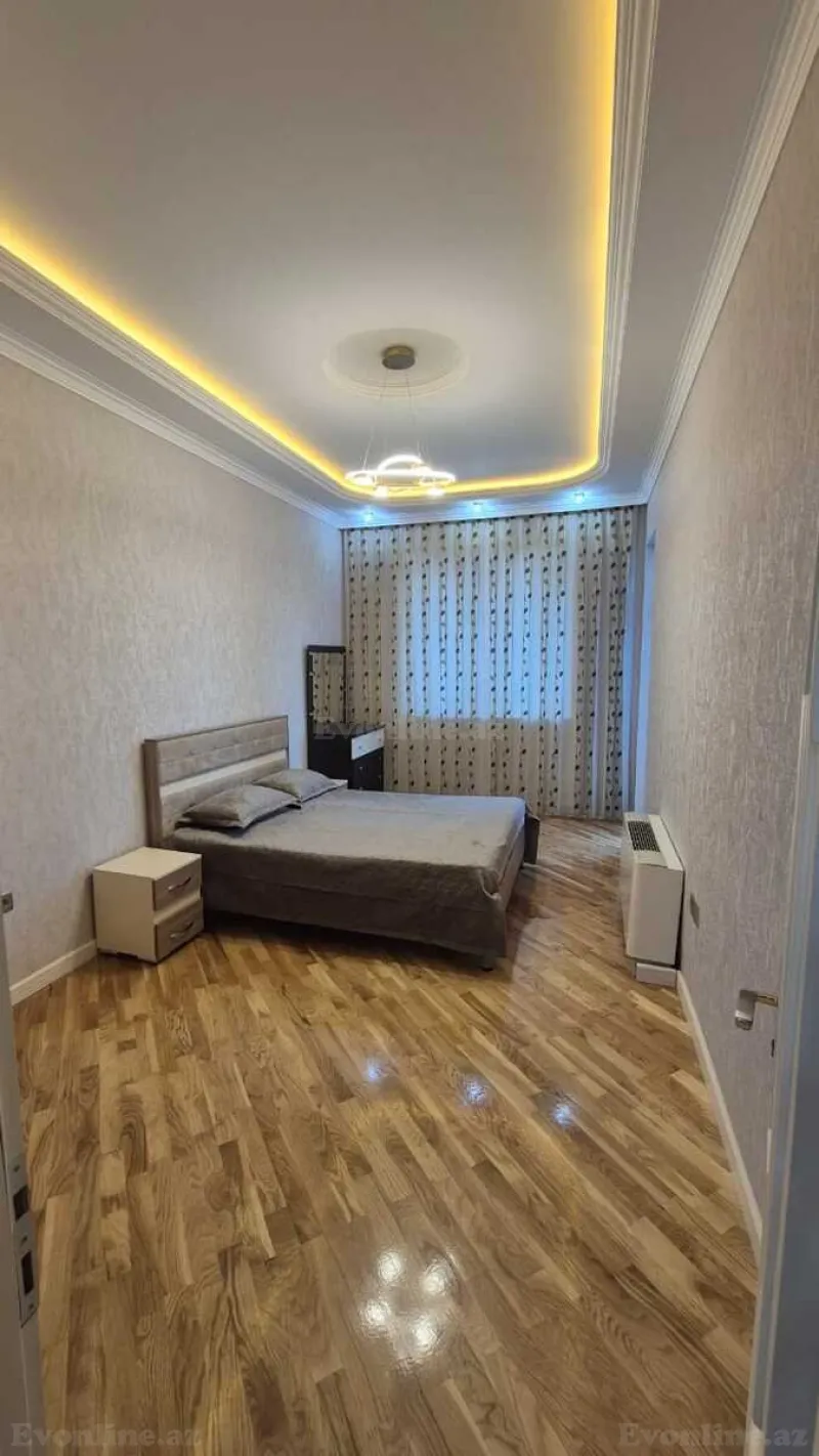 Kirayə verilir 4 otaqlı Mənzil Yeni tikili 200 m² 28 May m. - şəkil 17