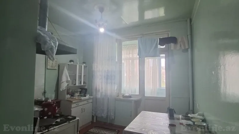 Satılır 4 otaqlı Mənzil Köhnə tikili 110 m² Abşeron r. - şəkil 9