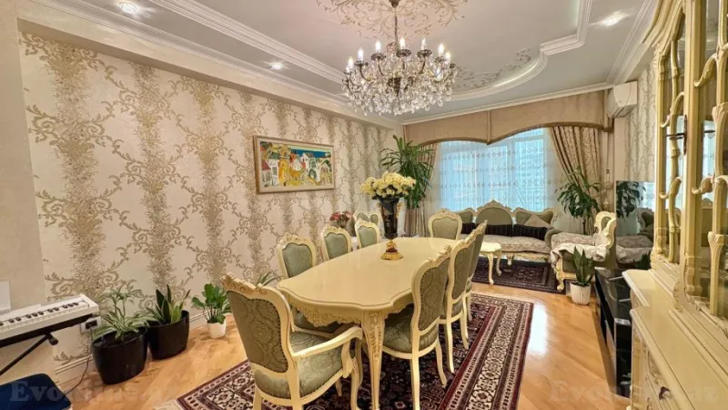 Satılır 3 otaqlı Mənzil Yeni tikili 165 m² Nəsimi r. - şəkil 2