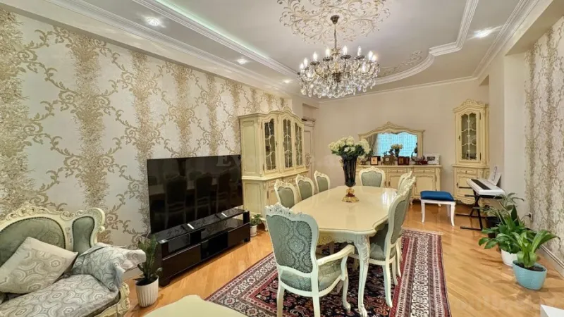 Satılır 3 otaqlı Mənzil Yeni tikili 165 m² Nəsimi r. - şəkil 3