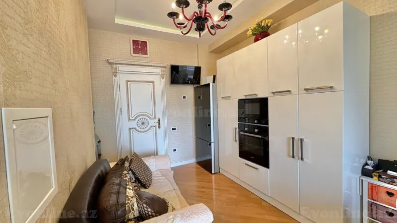 Satılır 3 otaqlı Mənzil Yeni tikili 165 m² Nəsimi r. - şəkil 8