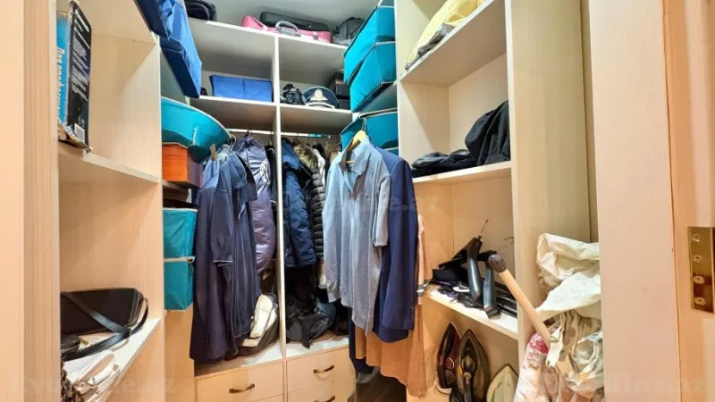 Satılır 3 otaqlı Mənzil Yeni tikili 165 m² Nəsimi r. - şəkil 23