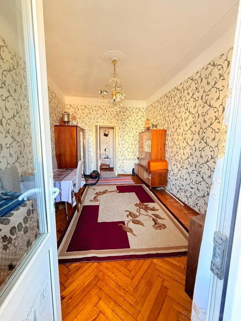 Satılır 3 otaqlı Mənzil Köhnə tikili 85 m² Yasamal - şəkil 3