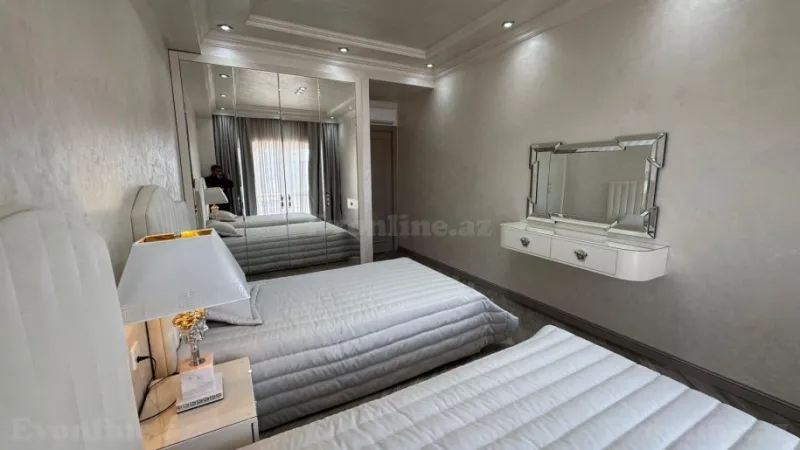 Satılır 3 otaqlı Mənzil Yeni tikili 140 m² Xətai r. - şəkil 6