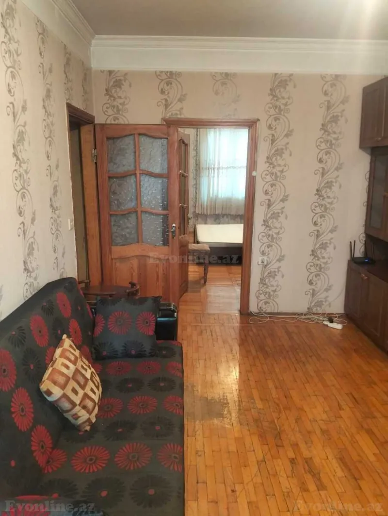 2 otaqlı Mənzil 47 m² 4-cü mikrorayon Satılır
