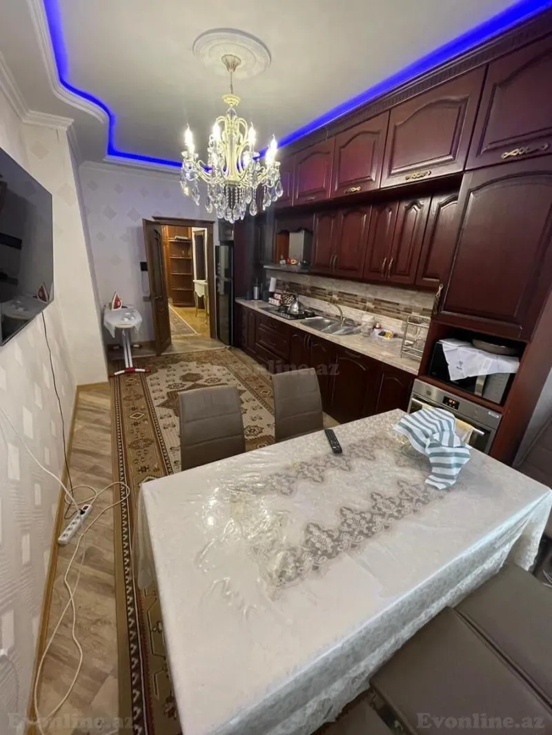 Kirayə verilir 3 otaqlı Mənzil Yeni tikili 170 m² Xətai m. - şəkil 8