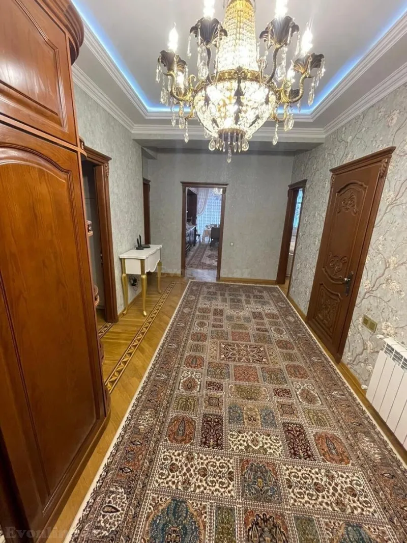 Kirayə verilir 3 otaqlı Mənzil Yeni tikili 170 m² Xətai m. - şəkil 15