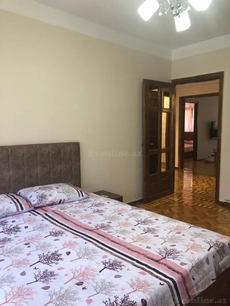 Kirayə verilir 3 otaqlı Mənzil Köhnə tikili 90 m² 28 May m. - şəkil 10