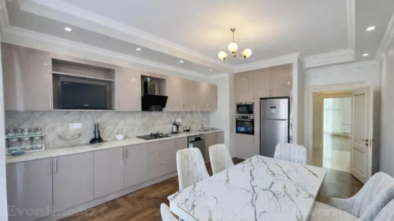 Kirayə verilir 2 otaqlı Mənzil Yeni tikili 95 m² Həzi Aslanov m. - şəkil 7