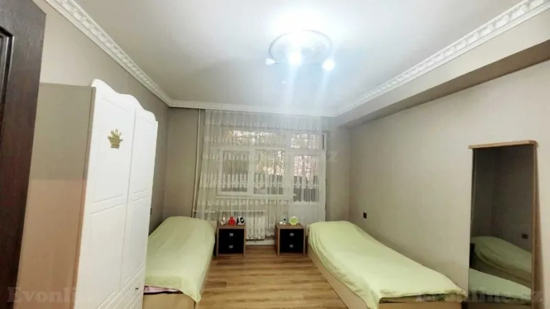Satılır 3 otaqlı Mənzil Köhnə tikili 85 m² Xətai m. - şəkil 2