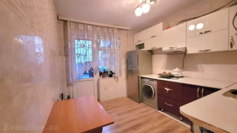 Satılır 3 otaqlı Mənzil Köhnə tikili 85 m² Xətai m. - şəkil 5