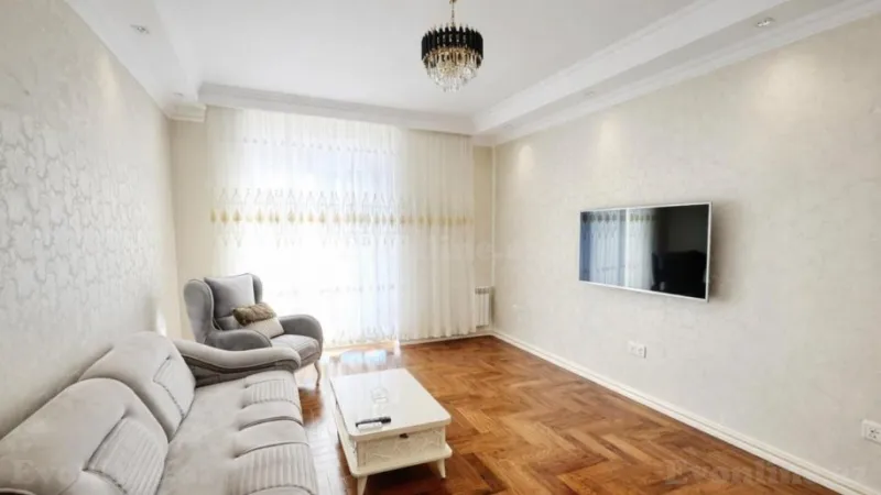 Kirayə verilir 2 otaqlı Mənzil Yeni tikili 95 m² Xətai r. - şəkil 11