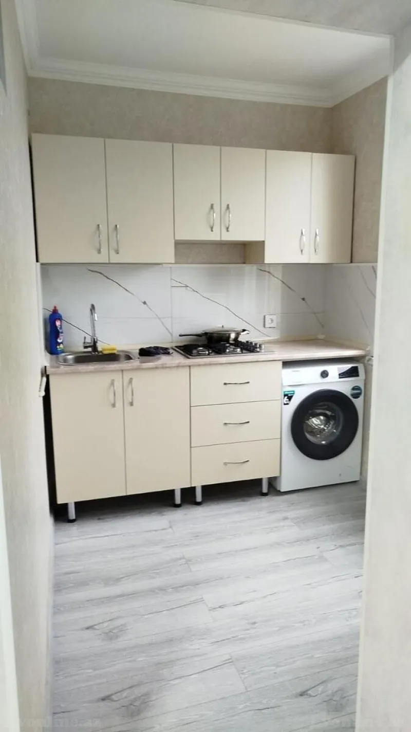 2 otaqlı Mənzil 45 m² Gənclik m. Kirayə verilir