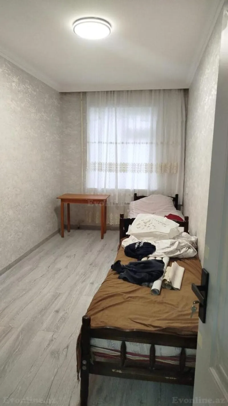 Kirayə verilir 2 otaqlı Mənzil Köhnə tikili 45 m² Gənclik m. - şəkil 2