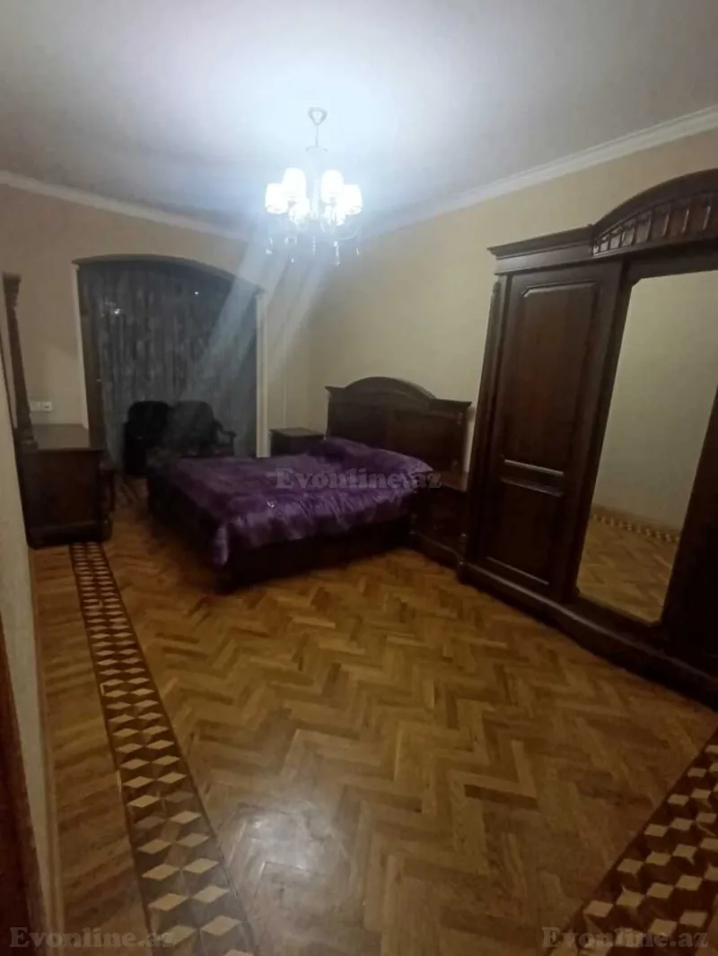 Satılır 4 otaqlı Mənzil Köhnə tikili 105 m² 8-ci mikrorayon - şəkil 4