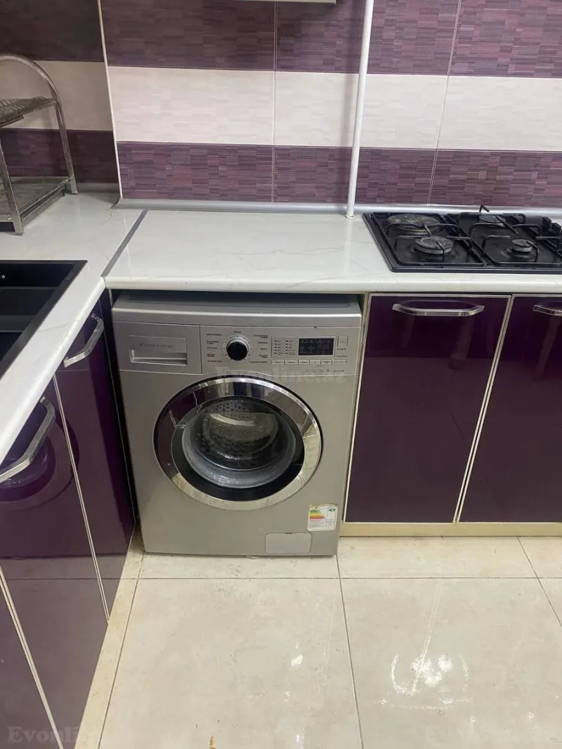 Kirayə verilir 3 otaqlı Mənzil Köhnə tikili 115 m² Sabunçu r. - şəkil 10