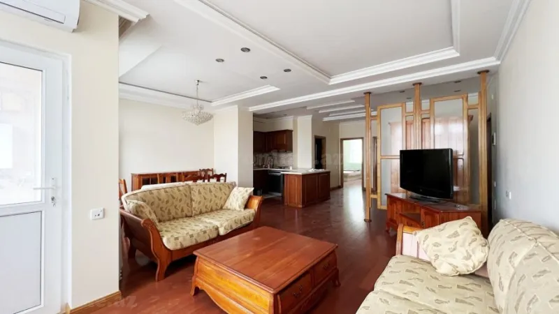 Kirayə verilir 3 otaqlı Mənzil Yeni tikili 120 m² İnşaatçılar m. - şəkil 6