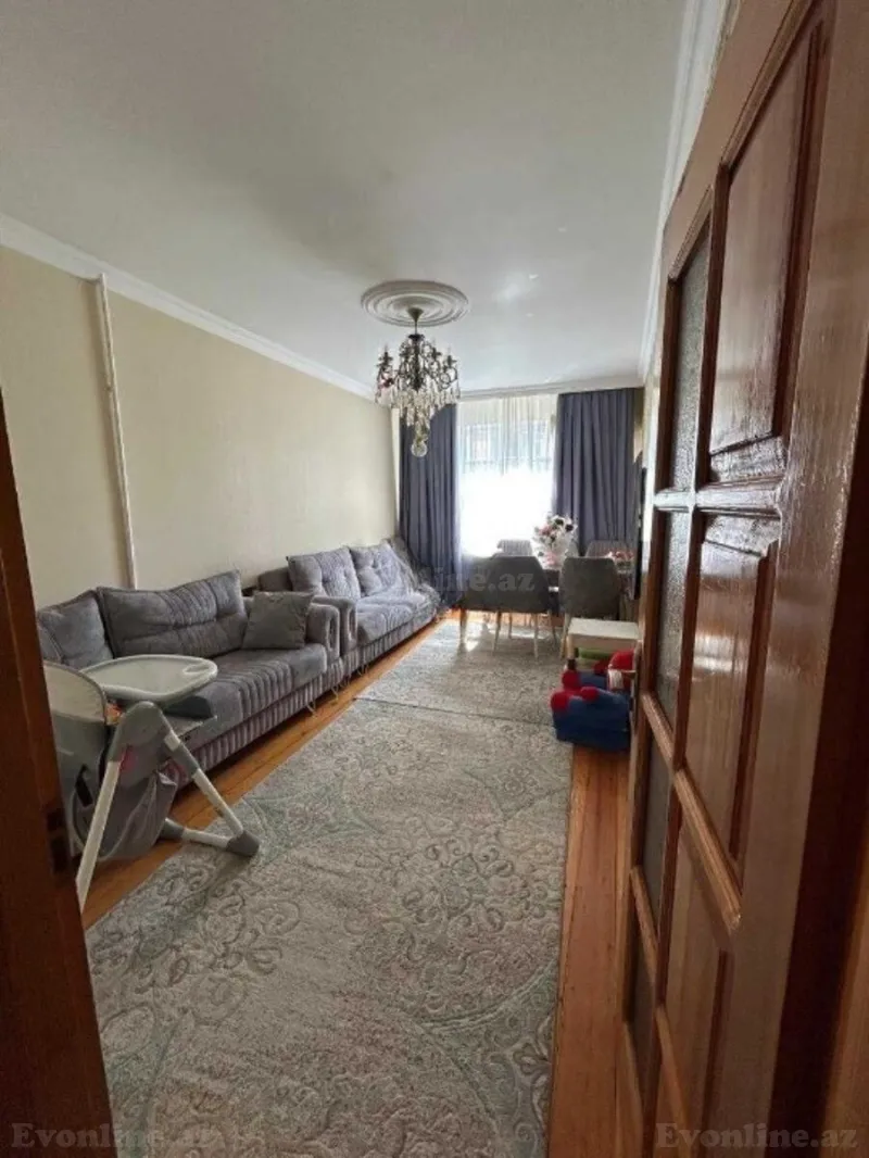 Satılır 3 otaqlı Mənzil Köhnə tikili 58 m² 9-cu mikrorayon - şəkil 2