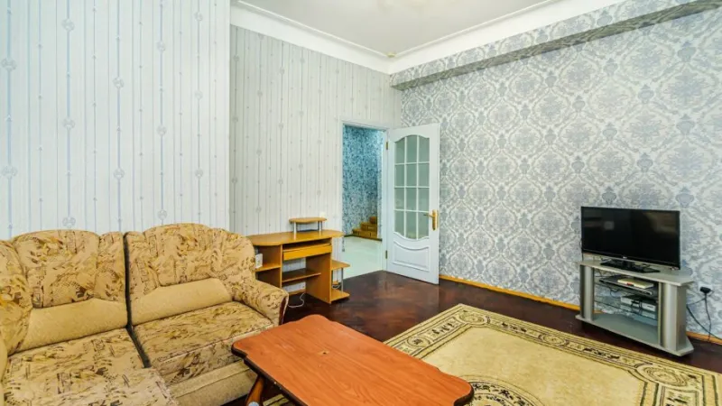 3 otaqlı Mənzil 75 m² Sahil m. Kirayə verilir