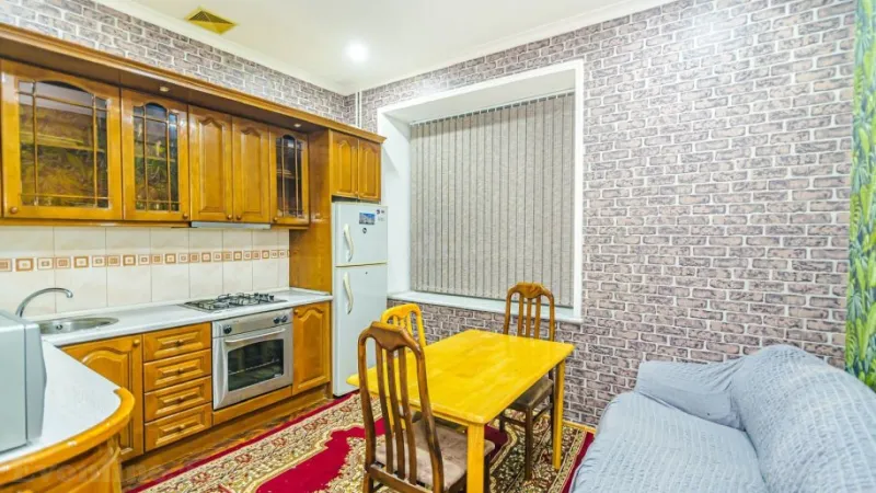 Kirayə verilir 3 otaqlı Mənzil Köhnə tikili 75 m² Sahil m. - şəkil 11