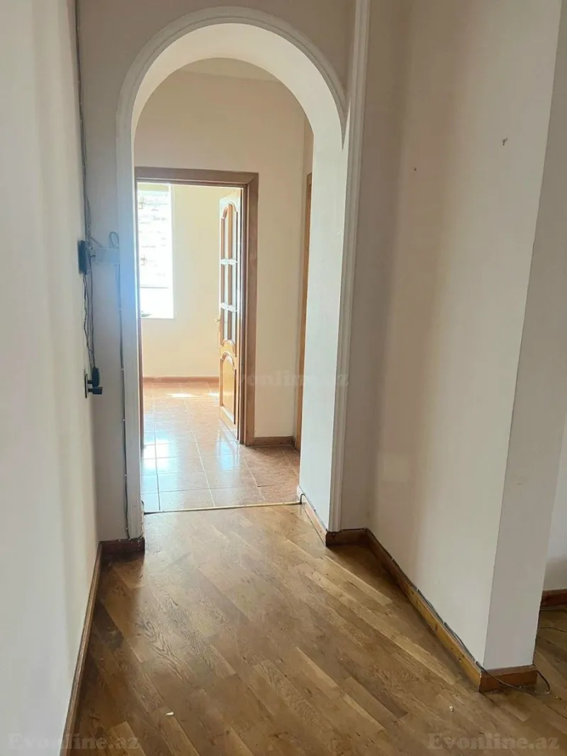 Kirayə verilir Ofis 1100 m² Nizami m. - şəkil 4