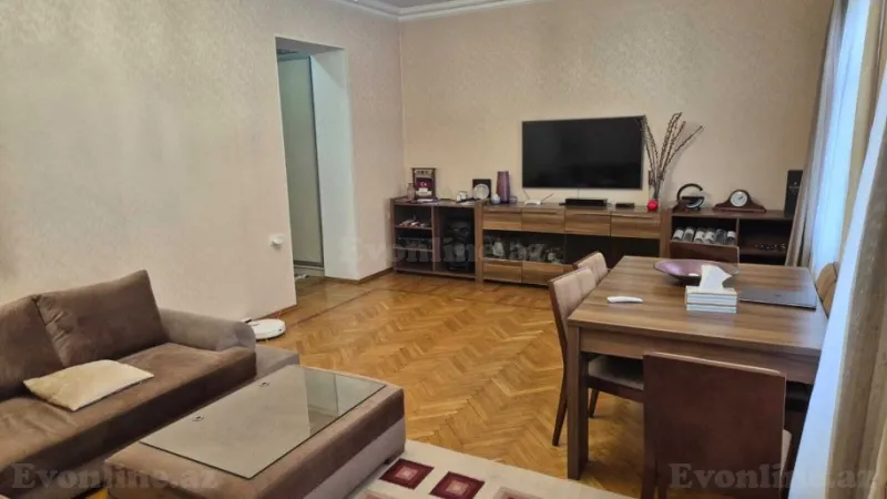 Satılır 3 otaqlı Mənzil Köhnə tikili 90 m² Nəriman Nərimanov m. - şəkil 2